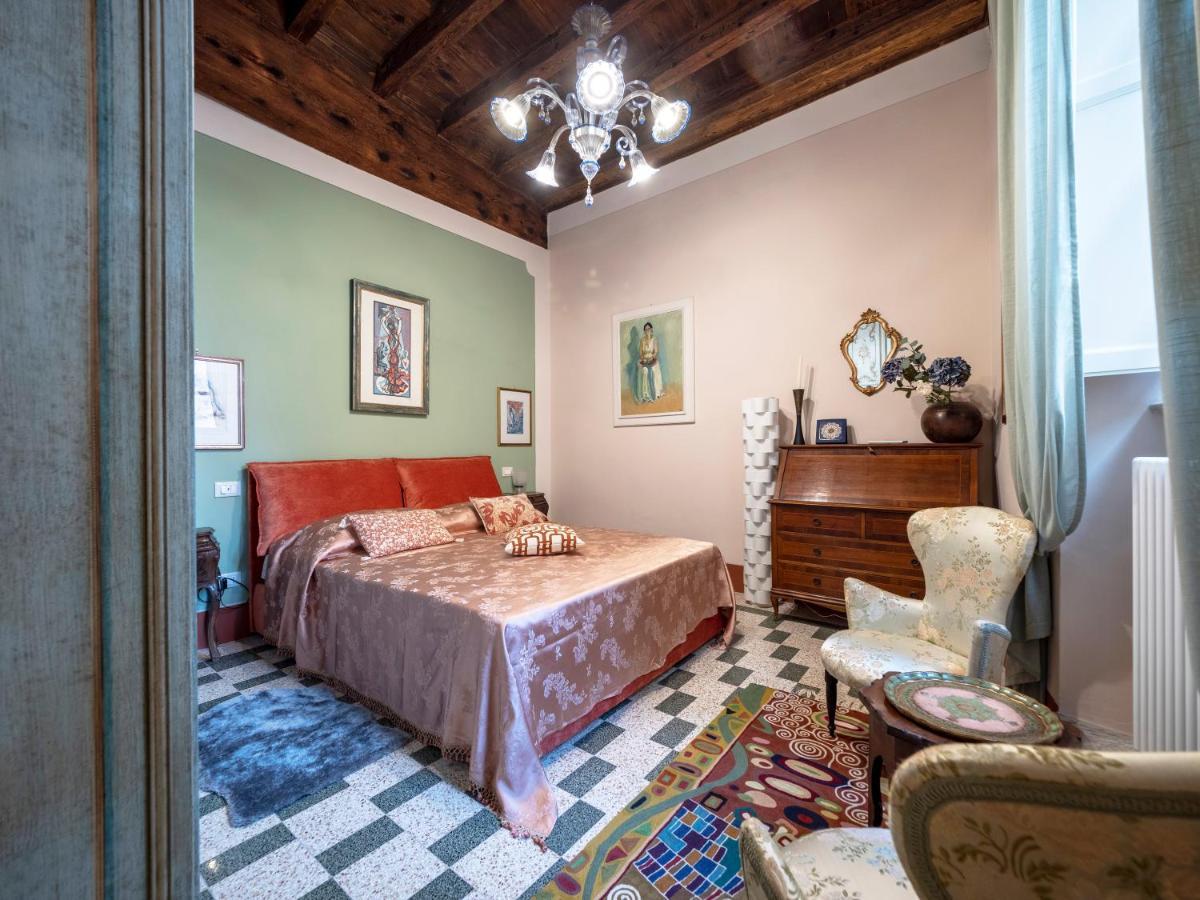 Luxury - Elegante Appartamento Nel Cuore Di Lucca Luaran gambar